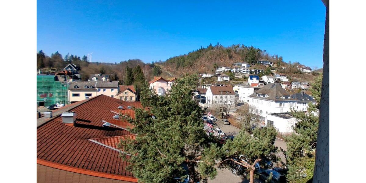 Etagenwohnung Wiesbaden Biebrich - 3 Zimmer, 76 m&sup2;, 199.000&euro; | Angebot:25838451