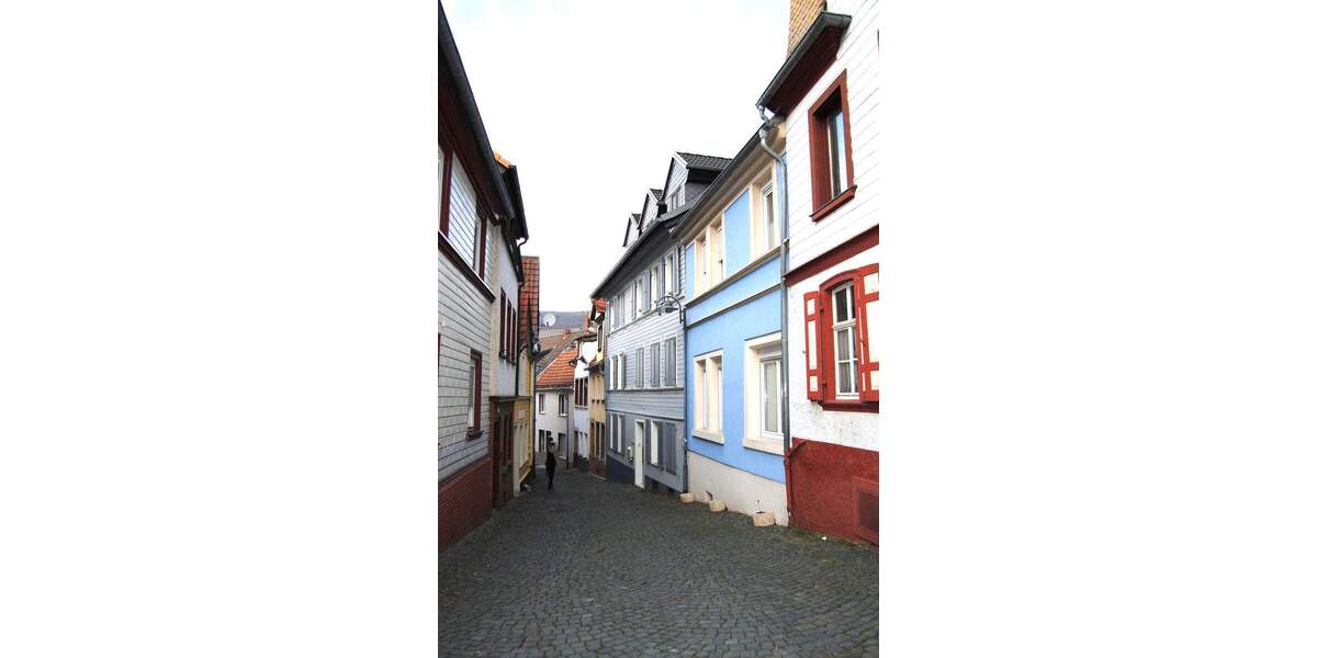 Hübsche Terrassenwohnung zwischen Rhein, Nahe & Burg Klopp! in absolut ruhiger Zentrumslage 2 zimmer