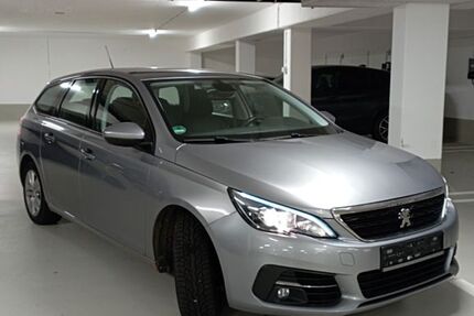 Peugeot 308 84.000 km 9.000 € Wiesbaden 65187
