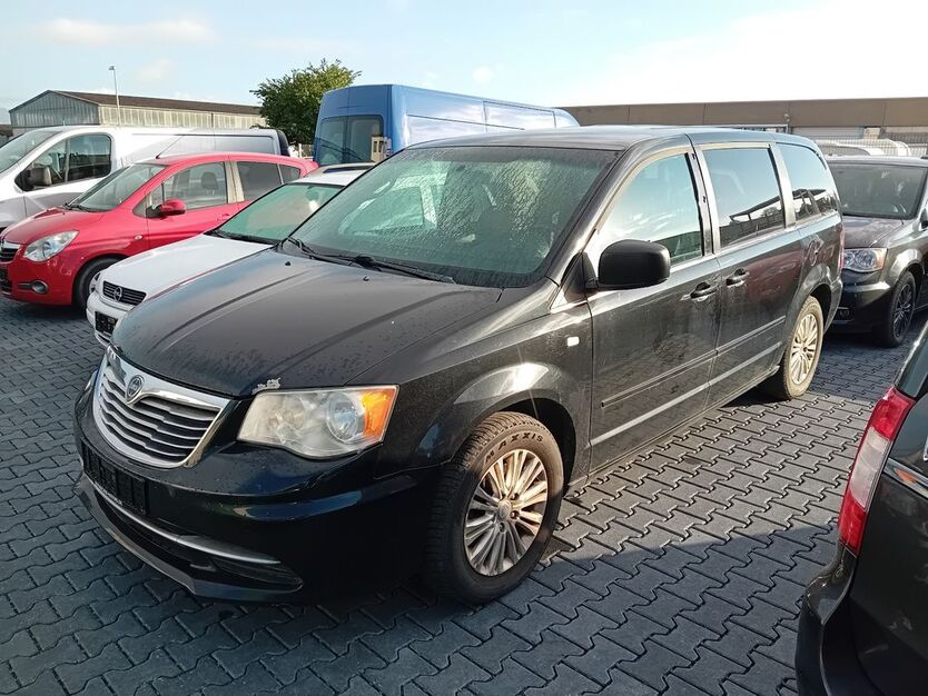 Lancia Voyager 299.514 km 7.980 € Ingelheim 55218