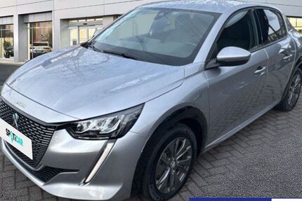 Peugeot 208 23.780 km 15.790 &euro; Wiesbaden 65201