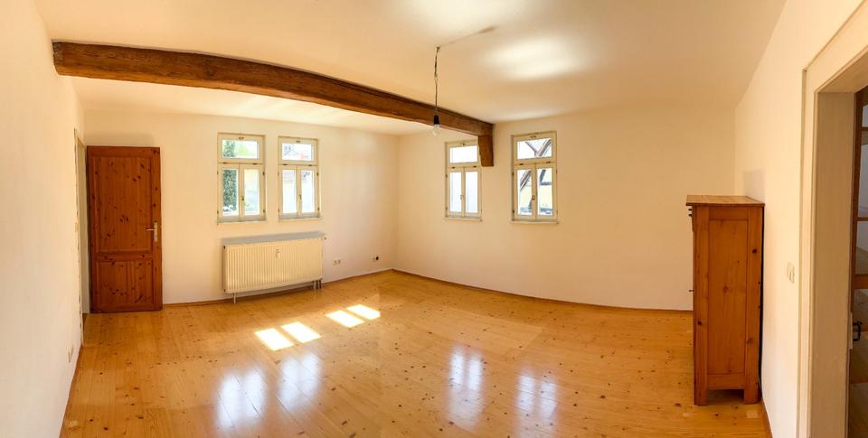 Etagenwohnung Groß-Gerau Gerau - 5 Zimmer, 155 m&sup2;, 1.700&euro; | Angebot:24638907