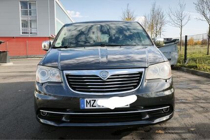Lancia Voyager 200.000 km 9.500 &euro; Mainz 55129