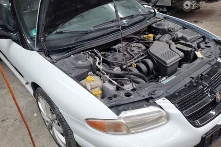 Chrysler Stratus 213.000 km 2.850 &euro; Nierstein 55283