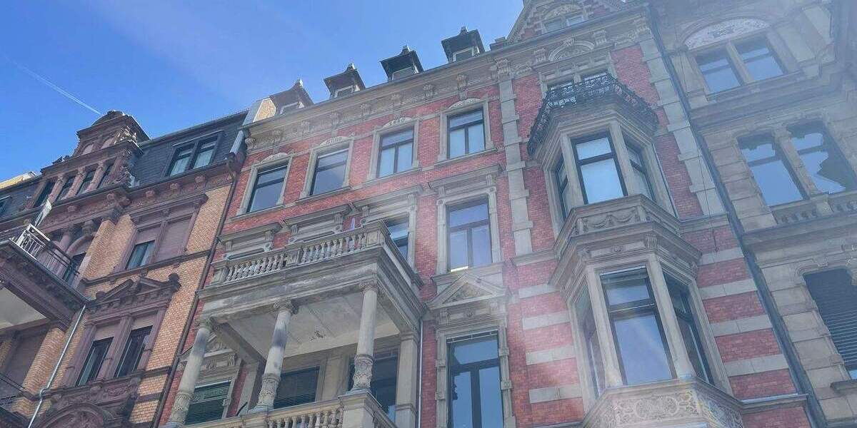 *NEU* WOHNEN SIE SCHON BALD IN DIESER SCHICKEN WOHNUNG IN EINEM REPRÄSENTATIVEN ANWESEN! 2 zimmer