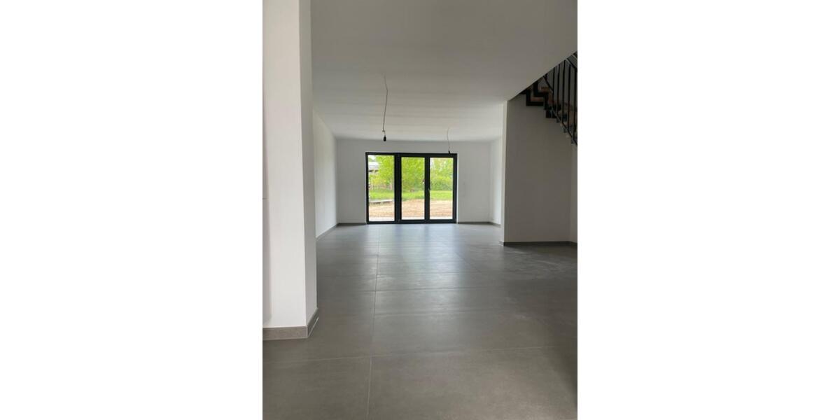 Doppelhaushälfte Hofheim am Taunus - 6 Zimmer, 160 m&sup2;, 2.910&euro; | Angebot:25934028