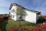 Villa Bad Camberg - 8 Zimmer, 459 m&sup2;, 3.200&euro; | Angebot:26249396