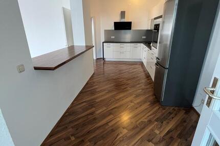 Von Privat - Großzügige Eigentumswohnung in der Neuen Mitte 3 zimmer