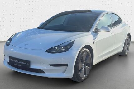 Tesla Model 3 42.029 km 27.660 € Kelkheim 65779