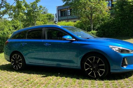 Hyundai i30 82.000 km 14.700 &euro; Taunusstein 65232