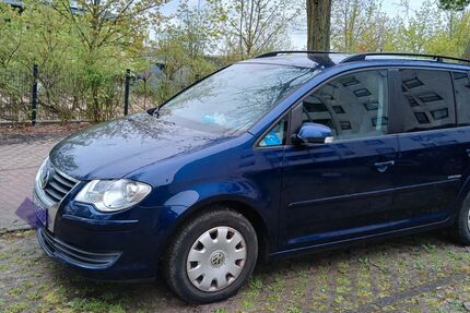 VW Touran 178.000 km 3.849 &euro; Mainz 55126