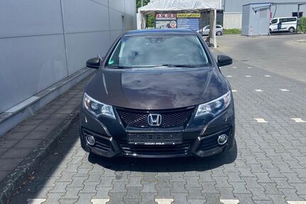 Honda Civic 144.000 km 10.499 &euro; Wiesbaden 65201