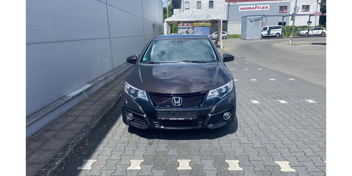 Honda Civic 144.000 km 10.499 &euro; Wiesbaden 65201