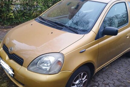 Toyota Yaris 200.000 km 1.150 &euro; Eschborn 65760
