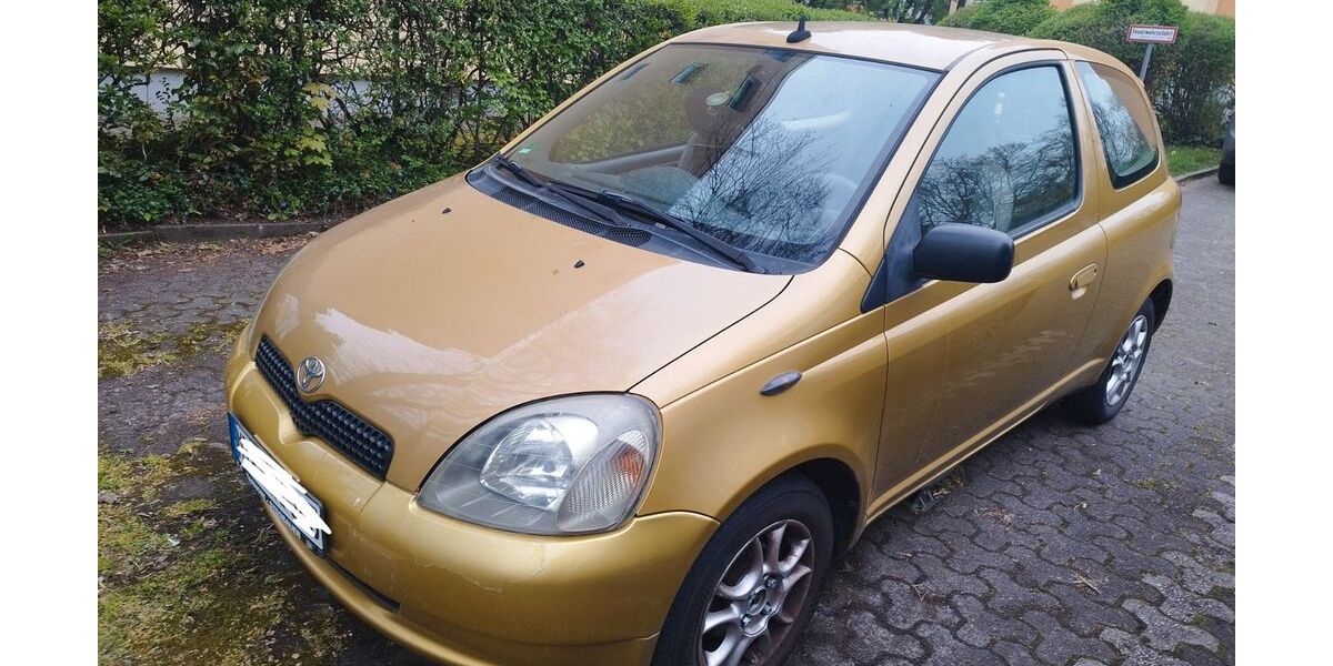 Toyota Yaris 200.000 km 1.150 &euro; Eschborn 65760