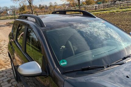 Dacia Duster 34.000 km 15.890 &euro; wiesbaden 65207