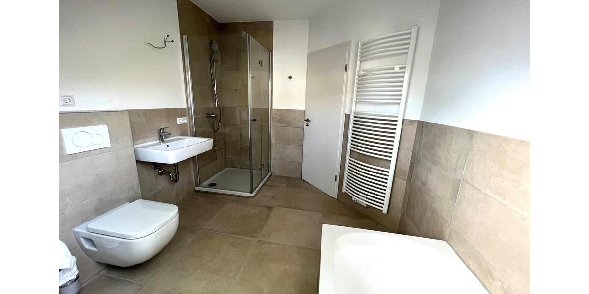 Dachgeschoßwohnung Kronberg im Taunus - 3 Zimmer, 88 m&sup2;, 1.700&euro; | Angebot:25973695