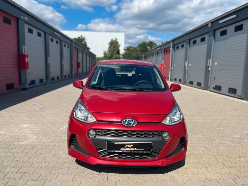 i10
