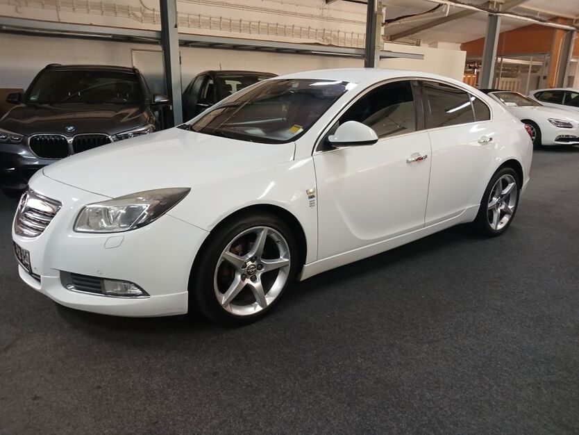 Opel Insignia 230.000 km 5.690 € Rüsselsheim 65428