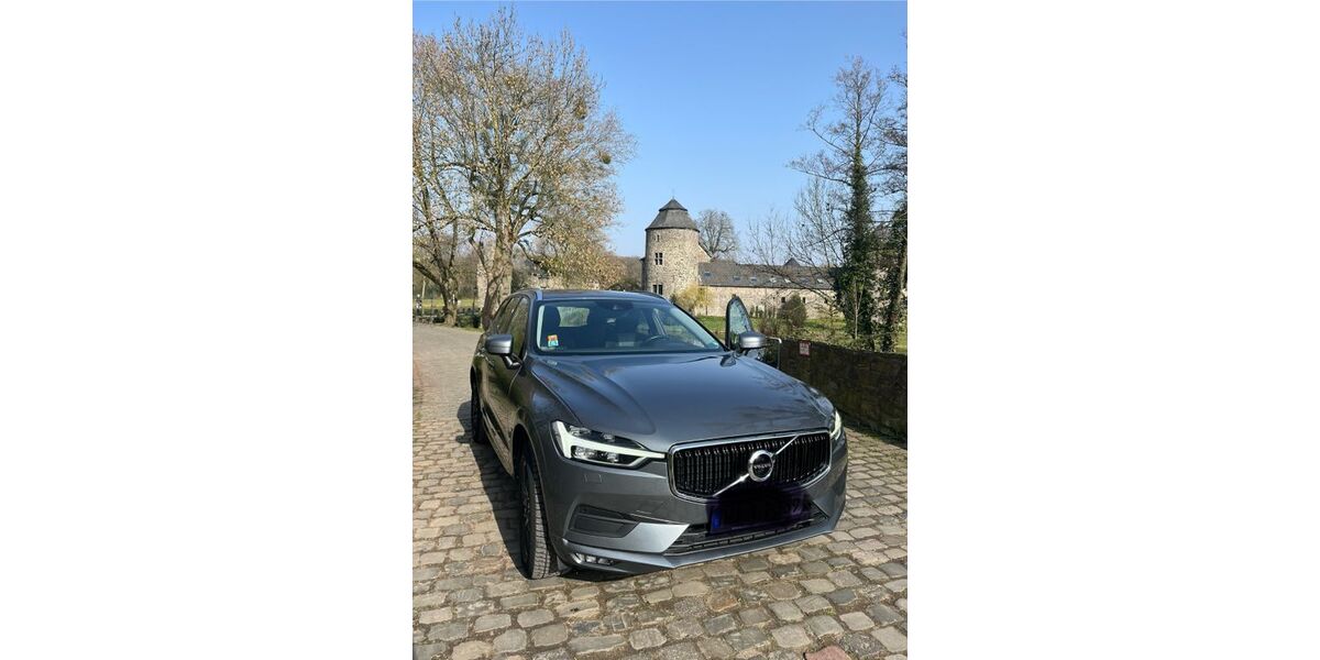 Volvo XC60 123.000 km 25.200 &euro; Wiesbaden 65187