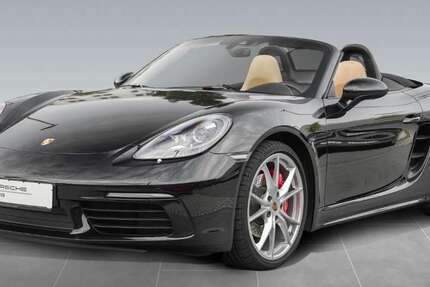 Porsche Boxster 39.450 km 72.880 € Frankfurt am Main 65936