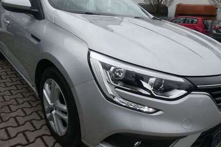 Renault Megane 71.261 km 13.699 &euro; Mainz 55120