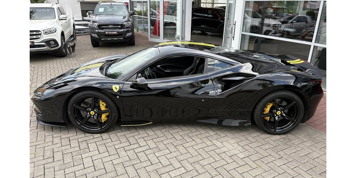 Ferrari F8 Tributo Racing|Lift|Carbon|Service neu|Garantie 16.209 km 285.999 &euro; Mainz-Kostheim 55246