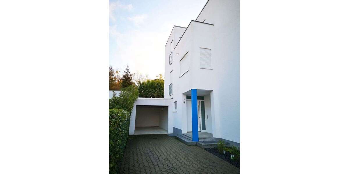 Einfamilienhaus Wiesbaden Bierstadt - 4 Zimmer, 170 m&sup2;, 3.200&euro; | Angebot:26737421