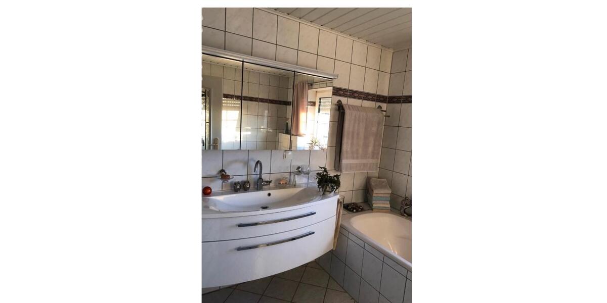 Reiheneckhaus im Wispertal ( Ramschied 65307) Verkauf zimmer