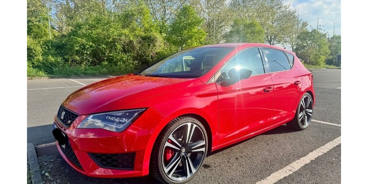 Seat Leon 74.000 km 17.900 &euro; HOCHHEIM 65239