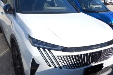 Peugeot 5008 12.910 km 30.480 &euro; Rüsselsheim 65428