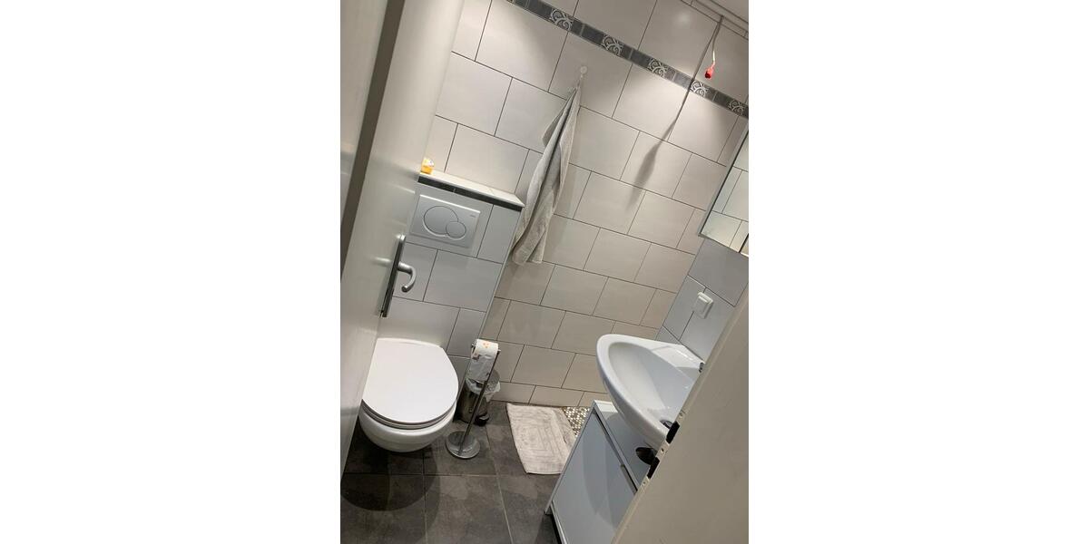 Helles Zimmer in einer WG 1 zimmer