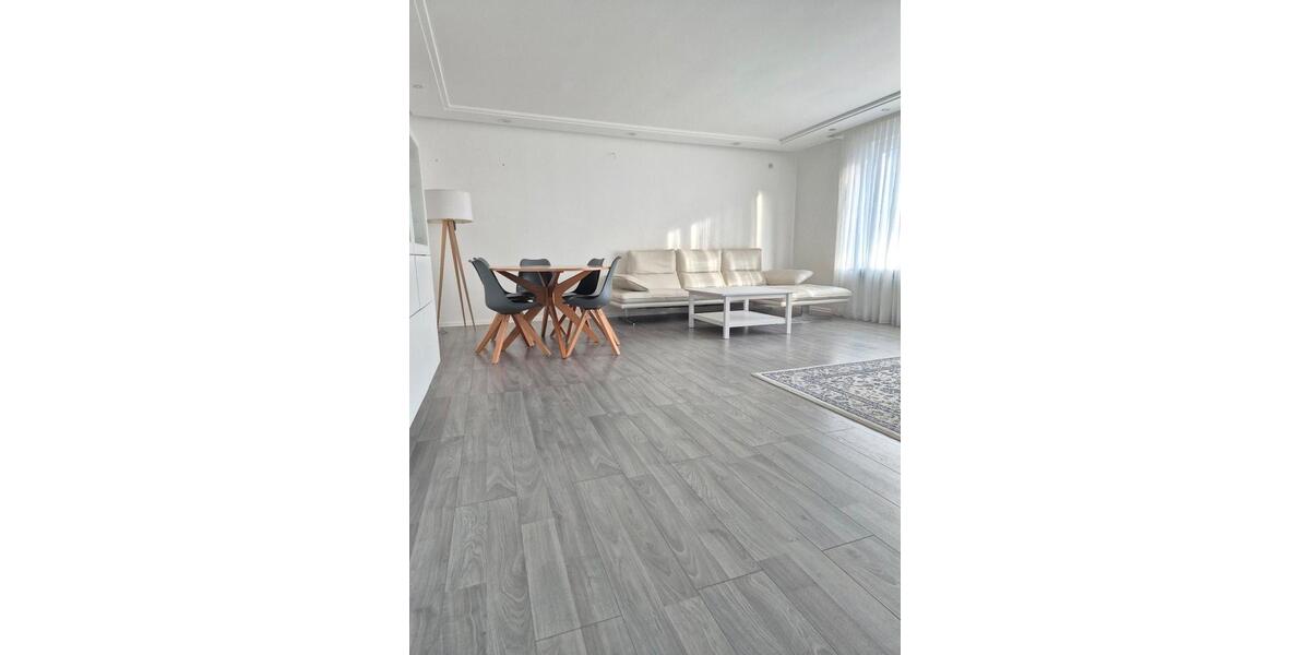 Erdgeschoßwohnung Bischofsheim - 4.5 Zimmer, 143 m&sup2;, 1.790&euro; | Angebot:26221976