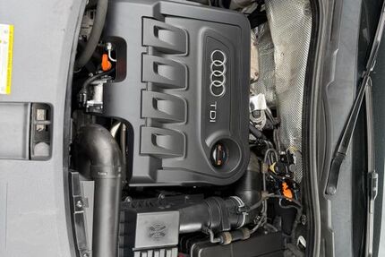 Audi Q3 162.000 km 12.800 &euro; Wiesbaden 65183