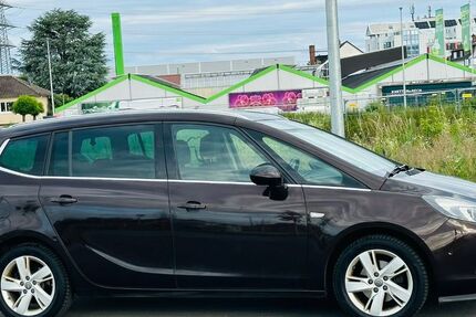 Opel Zafira Tourer 119.650 km 12.900 &euro; Kriftel 65830