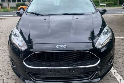 Ford Fiesta 85.929 km 5.699 &euro; Mainz-Kastel 55252