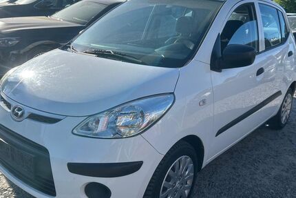 Hyundai i10 255.000 km 1.398 &euro; Rüsselsheim 65428