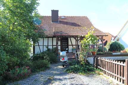 Haus Eppstein / Ehlhalten Ehlhalten - 5 Zimmer, 130 m&sup2;, 1.350&euro; | Angebot:27490512