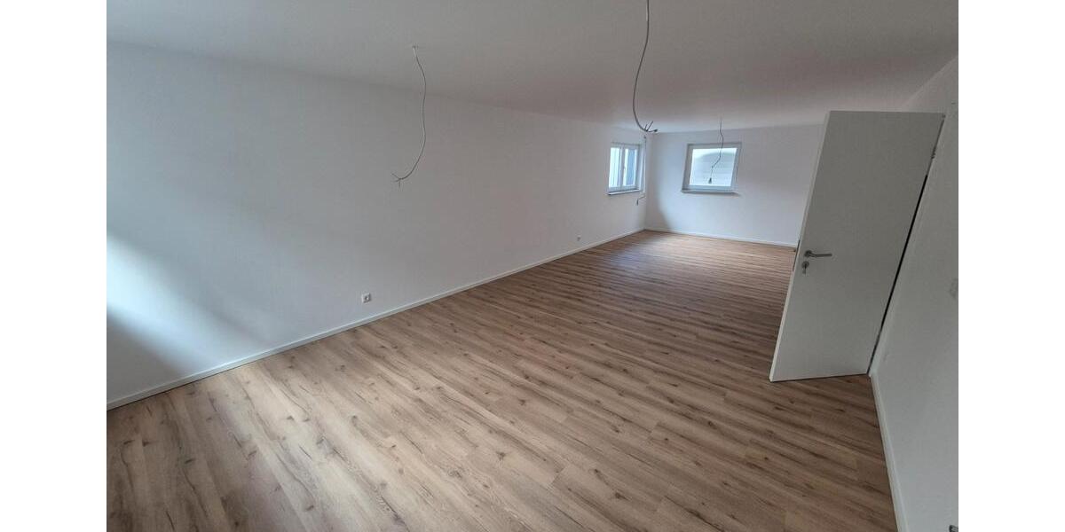 Maisonettenwohnung Mörfelden-Walldorf Walldorf - 5 Zimmer, 170 m&sup2;, 2.900&euro; | Angebot:26314687