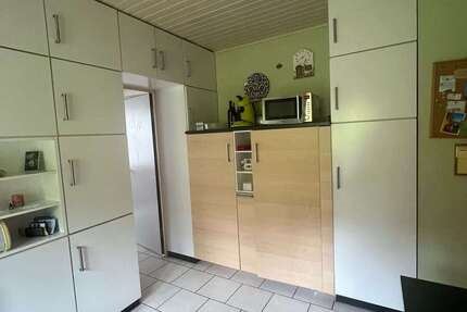 Haus Wiesbaden Bierstadt - 7 Zimmer, 200 m&sup2;, 839.000&euro; | Angebot:26563100