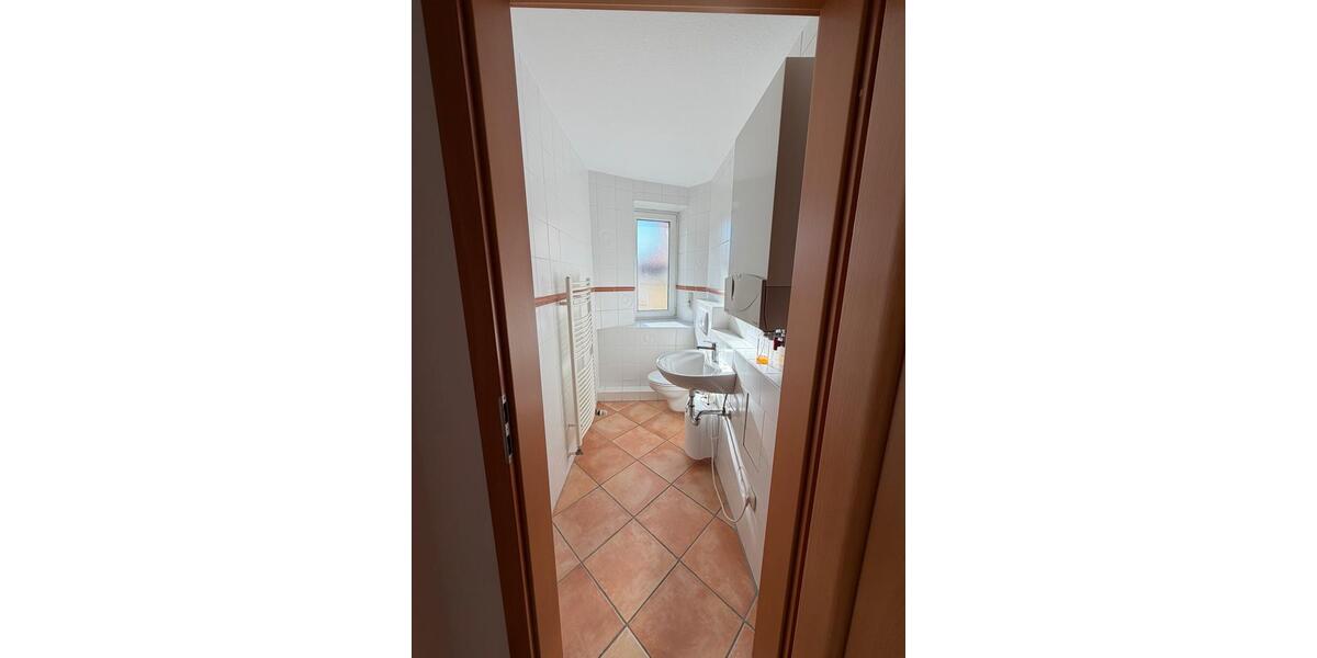 Einfamilienhaus Ingelheim am Rhein - 5 Zimmer, 142 m&sup2;, 1.800&euro; | Angebot:26356087