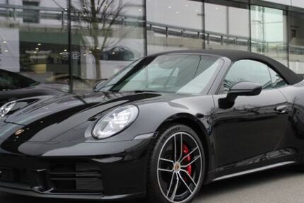 Porsche 992 4.900 km 174.500 &euro; Wiesbaden 65187