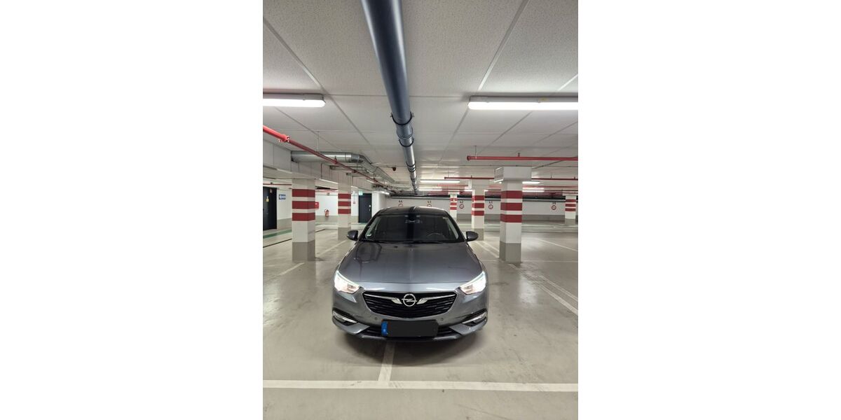 Opel Insignia 158.000 km 9.800 &euro; Wiesbaden 65197