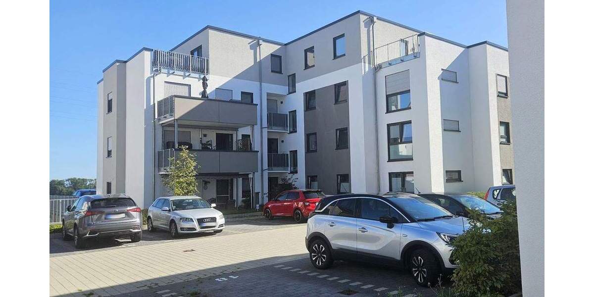 Terrassen-Wohnung im NEUBAU: 3 Zimmer + Einbauküche + Tageslichtbad + Gäste-WC + TG-Platz 3 zimmer