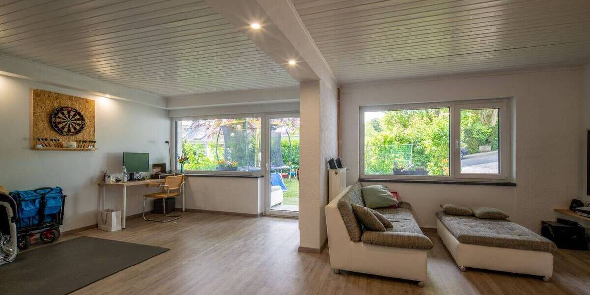 Einfamilienhaus Eppstein Vockenhausen - 8 Zimmer, 250 m&sup2;, 715.000&euro; | Angebot:26094118