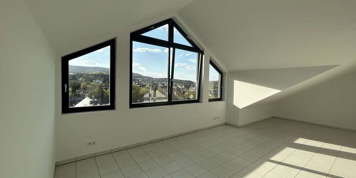 Wohnung zum Mieten in Niedernhausen 1.250 € 115 m² 3 zimmer