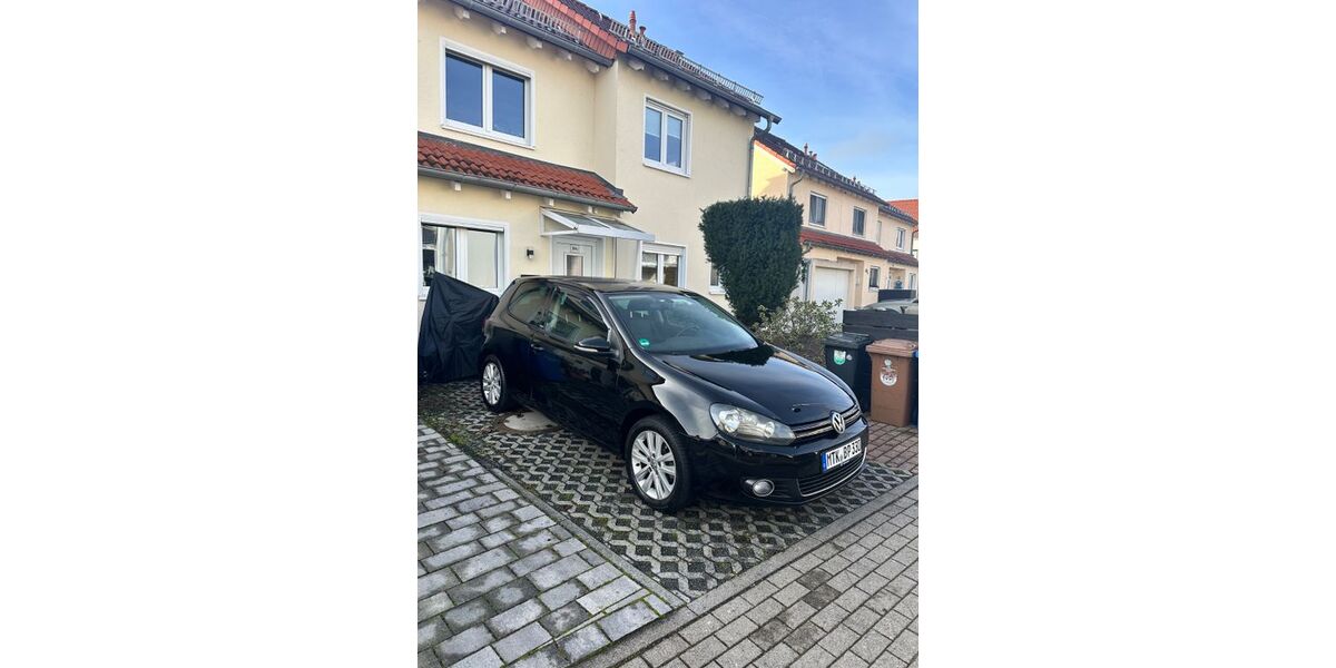 VW Golf 179.000 km 5.200 &euro; Flörsheim 65439