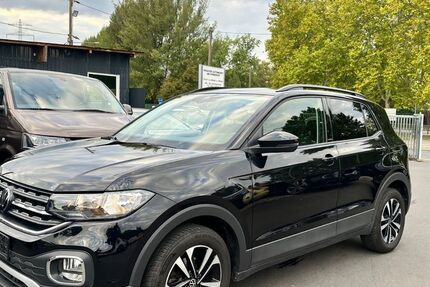 VW T-Cross 65.000 km 17.999 € Frankfurt am Main 60486