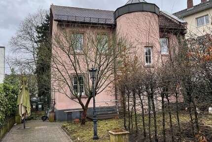 Haus Frankfurt am Main Niederrad - 7 Zimmer, 140 m&sup2;, 950.000&euro; | Angebot:25278466