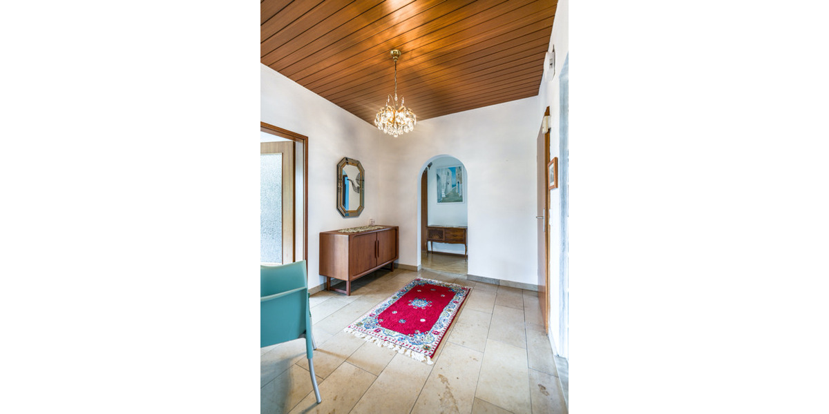 Einfamilienhaus Schlangenbad Georgenborn - 8 Zimmer, 277 m&sup2;, 635.000&euro; | Angebot:26139580